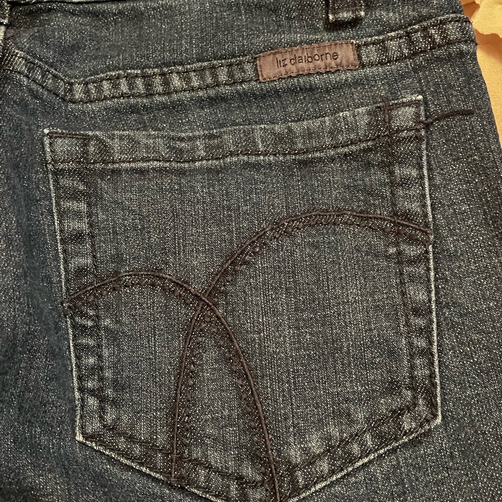 Liz Claiborne/Women's Dark Blue Bootcut Jeans size 2P - Picture 2 of 7